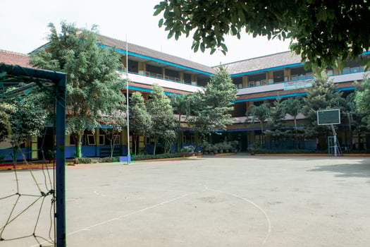 junior school building photo