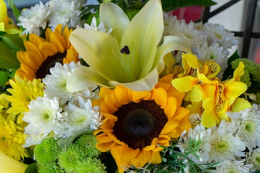 Close up flowers in the wedding photo