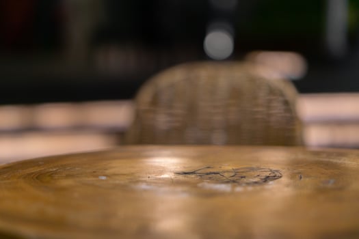 Emptty wooden table with blurred background of cafe for mockup product photo