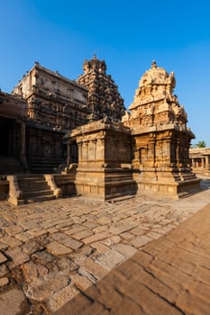 Airavatesvara Temple, Darasuram photo