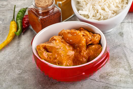 Indian cuisine - chicken butter masala photo
