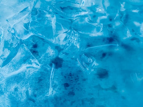 icecubes background,icecubes texture,icecubes wallpaper,ice helps to feel refreshed and cool water from the icecubes helps the water refresh your life and feel good.ice drinks for refreshment business photo