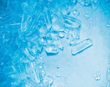 icecubes background,icecubes texture,icecubes wallpaper,ice helps to feel refreshed and cool water from the icecubes helps the water refresh your life and feel good.ice drinks for refreshment business photo