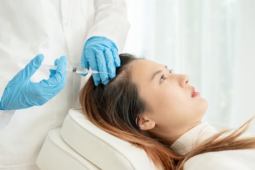 Specialist of hair injection hair tonic for Asian woman, damaged hair, hair loss, thinning problem, vitamin deficiency, baldness, postpartum, biotin, zinc, endocrine disorders, hormonal imbalance photo