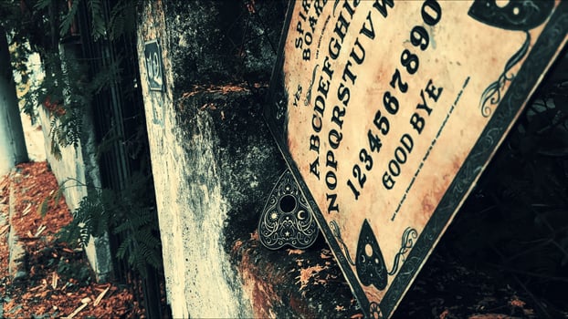 Witchcraft Spiritual Halloween Game Ouija Board 87 photo