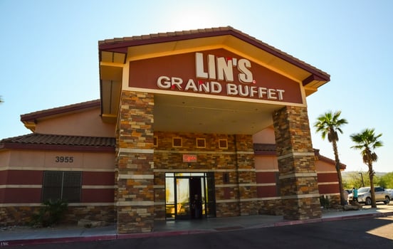 USA, PHOENIX, ARIZONA- NOVEMBER 17, 2019 Lins Grand Buffet, Buffett Fast Food Restaurant Facade, Arizona USA photo