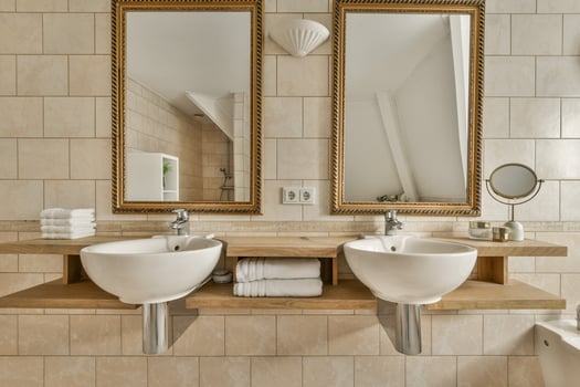 Two sinks in a bathroom photo