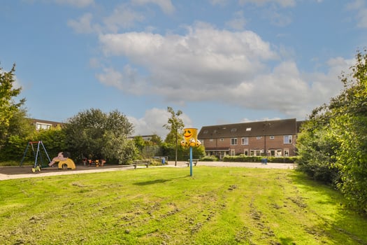A grassy field photo