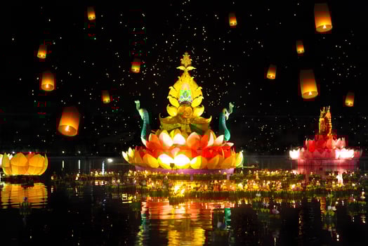 Thailands traditional Loy Krathong Festival photo