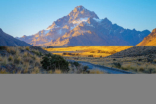 Stunning High-Resolution Nature and Landscape Backgrounds. Breathtaking Scenery in HD photo