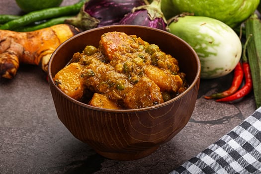 Indian traditional cuisine Aloo mutter photo