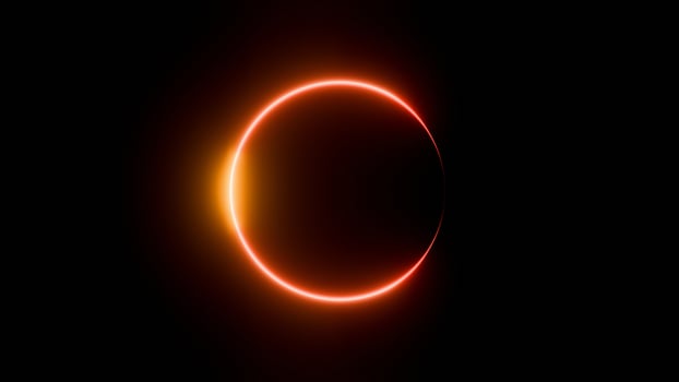 full eclipse ring is shown in the dark photo