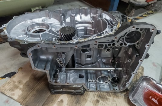 automatic transmission housing being dismantled, car transmission photo