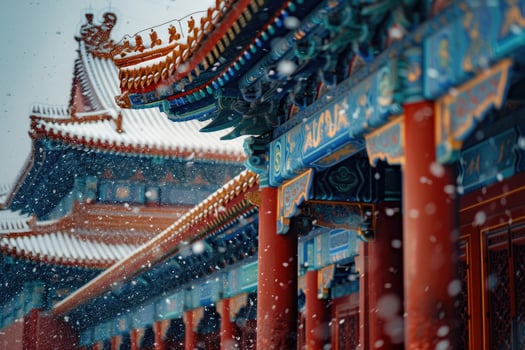 In winter, the palace hangs red lanterns to welcome the Chinese New Year photo