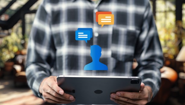 An online chat message icon featuring a speech bubble with smooth, rounded corners, commonly used to represent messaging or communication in digital platforms photo
