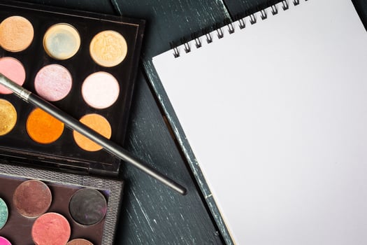Make-up colorful eyeshadow palette photo