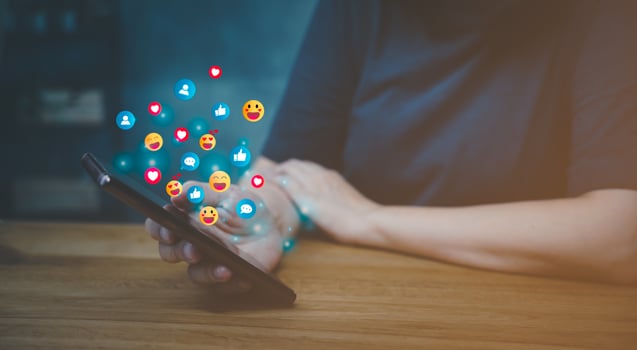 How to use social media to grow your business photo