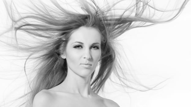 Girl with beauty hair photo