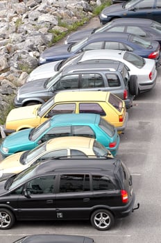 Groupe of parked cars photo