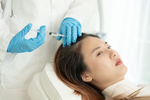 Specialist of hair injection hair tonic for Asian woman, damaged hair, hair loss, thinning problem, vitamin deficiency, baldness, postpartum, biotin, zinc, endocrine disorders, hormonal imbalance photo