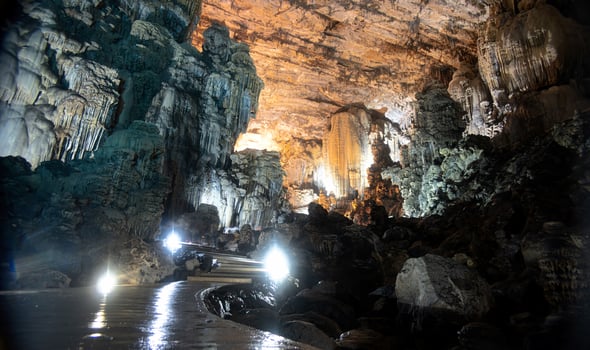 Exploring the stunning caves of Parque Nacional Grutas de Cacahuamilpa at night photo