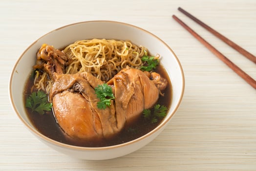 Noodles with Braised Chicken in Brown Soup photo
