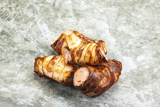 Natural organic raw ginger root photo