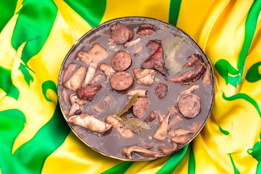 The best complete traditional Brazilian feijoada photo