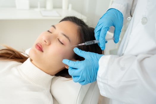 Cosmetic surgery, skin whitening injection, filler injection, Skin reface, beautiful Asian girls receive beauty treatments at beauty clinic, skincare, pore rejuvenation, wrinkle, baby face photo