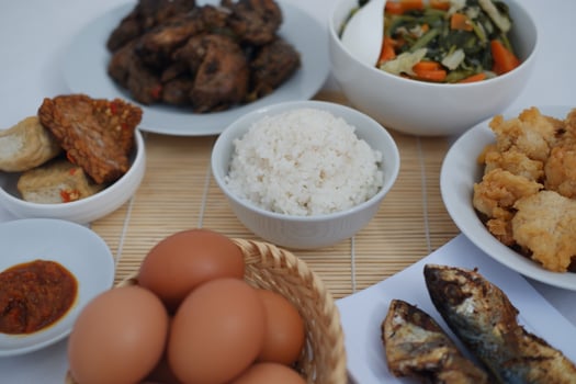 traditional Indonesian food photo