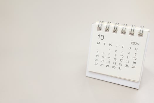 Simple desk calendar for 2025 OCTOBER background. Calendar concept with copy space. 2025 OCT calendar. monthly calendar. photo