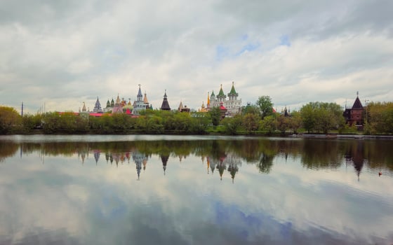 Izmailovo Kremlin. Spring Park in Moscow photo