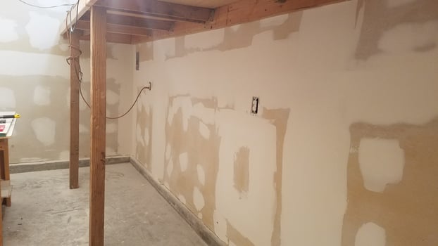 Installing Drywall on the Walls of a Garage, Finishing the Interior photo