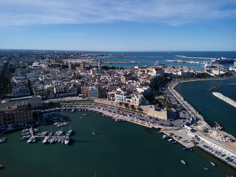 A flight over Bari offers a majestic view of the Basilica of St. Nicholas, the main Christian shrine that attracts pilgrims from all over the world. the beauty of ancient churches and narrow streets. photo