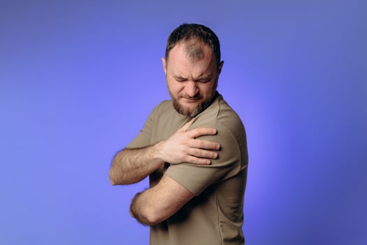 Young men are increasingly suffering from joint and tendon problems, due to the measured work, hard work often leads to joint and tendon injuries. The concept of treating chronic diseases photo