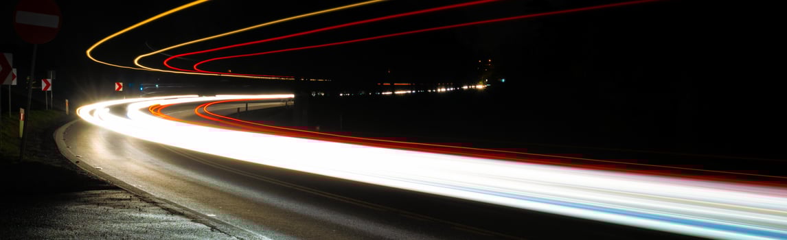 lights tralis. lights of cars with night photo