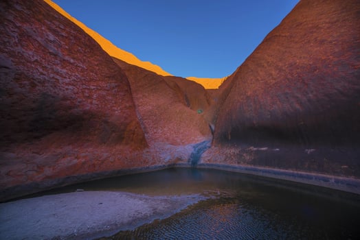 A large rock formation photo