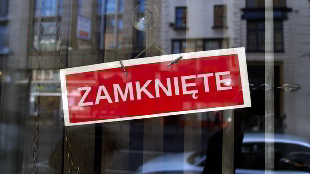 closed sign in Polish photo