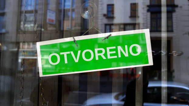 open sign in Croatian photo