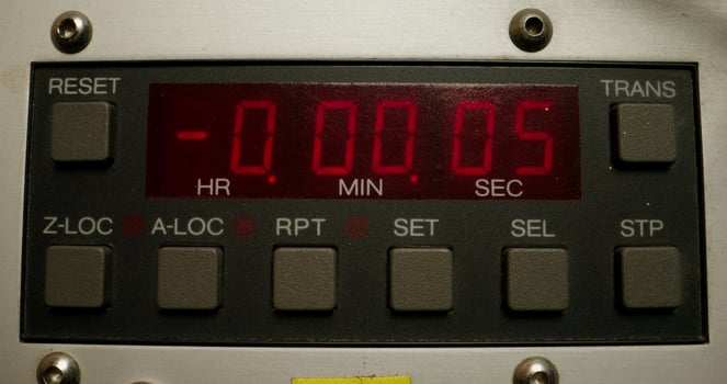 Timer in a professional tape recorder while recording studio sounds. Close-up of the screen with the countdown - screen photo