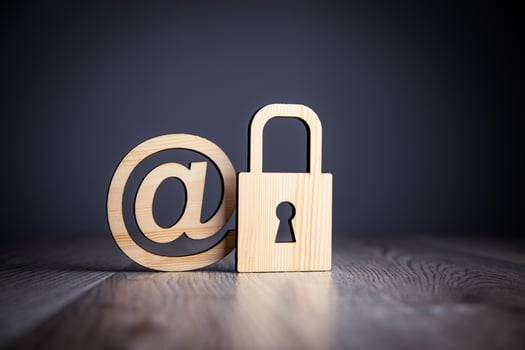 How to protect your email account from hackers photo