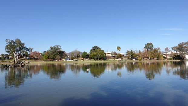 Belvoir Park Lake, very picturesque and offers a walking track around a large lake, Located in Wodonga, Victoria, Australia photo