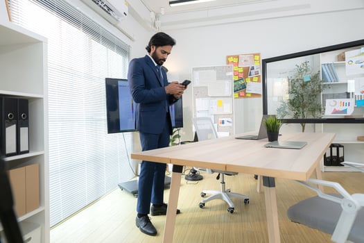 In a contemporary office, boss have prepare before meeting to check on progress,28 photo