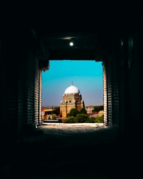 Hazrat Shah rukn e alam Tomb photo
