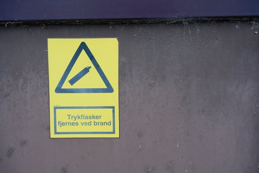 Warning Sign for Gas Cylinder Removal in Fire photo