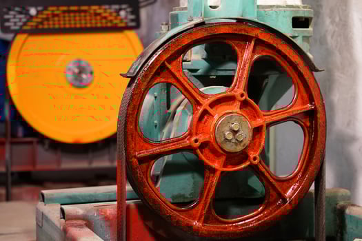 Lifting mechanism elevator in room photo