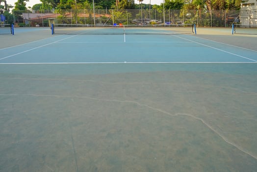 Empty the tennis court photo