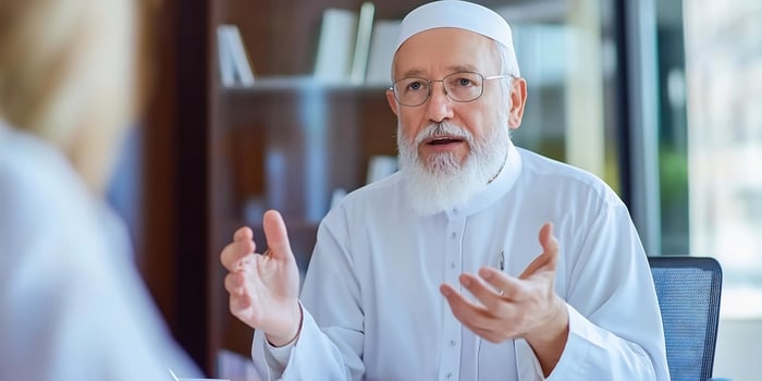 Muslim man consulting, office background photo