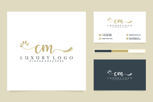 Initial CM Feminine logo collections and business card templat Premium Vector
