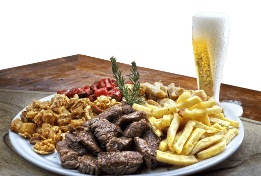 Plate of snacks, meat, potatoes, sausage, cracklings png